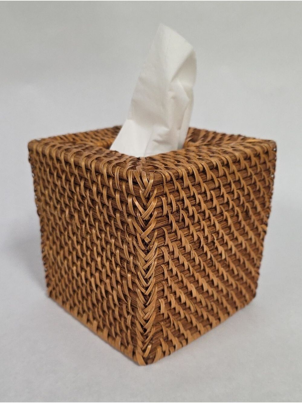 NWOT Rattan Square Tissue Box Holder